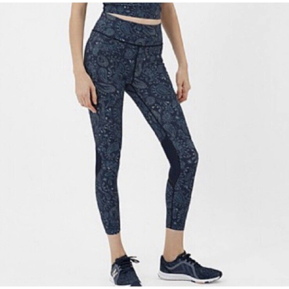Sweaty Betty 7/8 Zero Gravity Paisley Print Leggings Athleisure Yoga Small Z15 - Picture 1 of 9